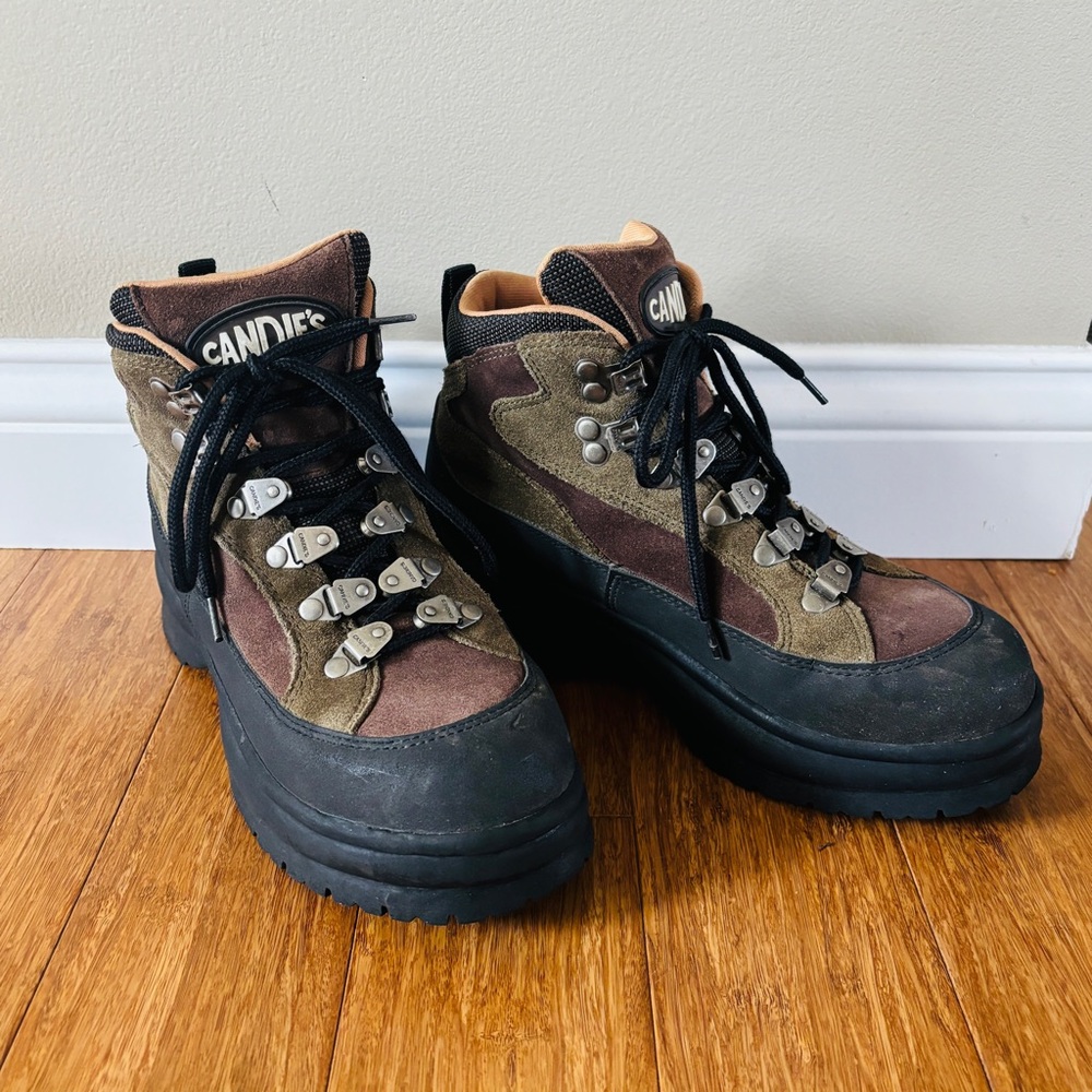 Candie's Water Resistant Suede Winter Boots 8.5 - Picture 2 of 11